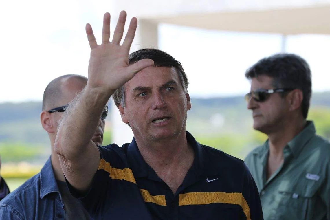 Bolsonaro passa por exames de rotina em Brasília Folha Vitória