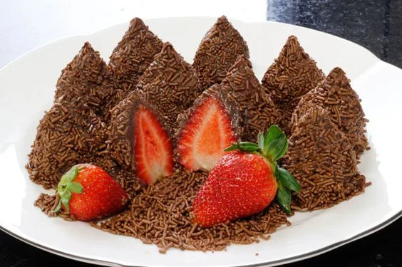 De coxinha de brigadeiro ao tradicional: confira receitas deliciosas