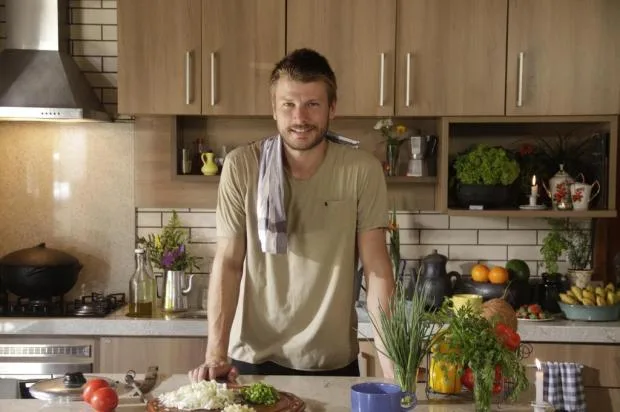 Rodrigo Hilbert se desculpa nas redes após episódio chocante em Tempero de Família