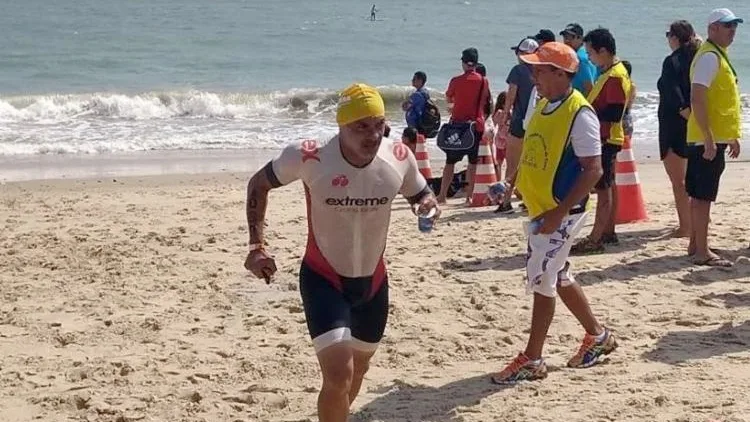 Buscas por triatleta desaparecido são retomadas no litoral cearense