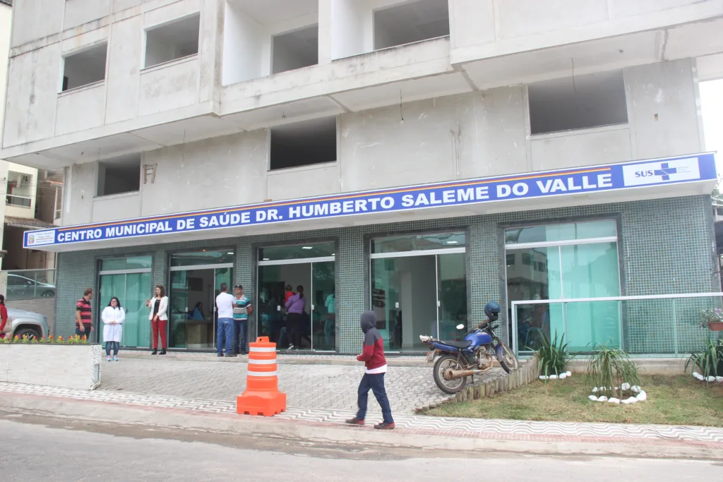 Domingos Martins inaugura novo centro de saúde