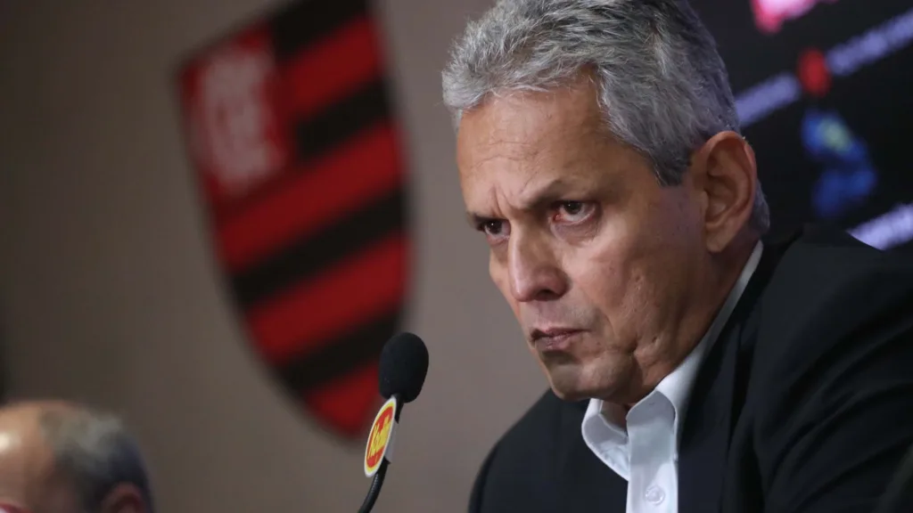 Rueda diz não saber explicar derrota do Fla, mas admite 'parte mental difícil'