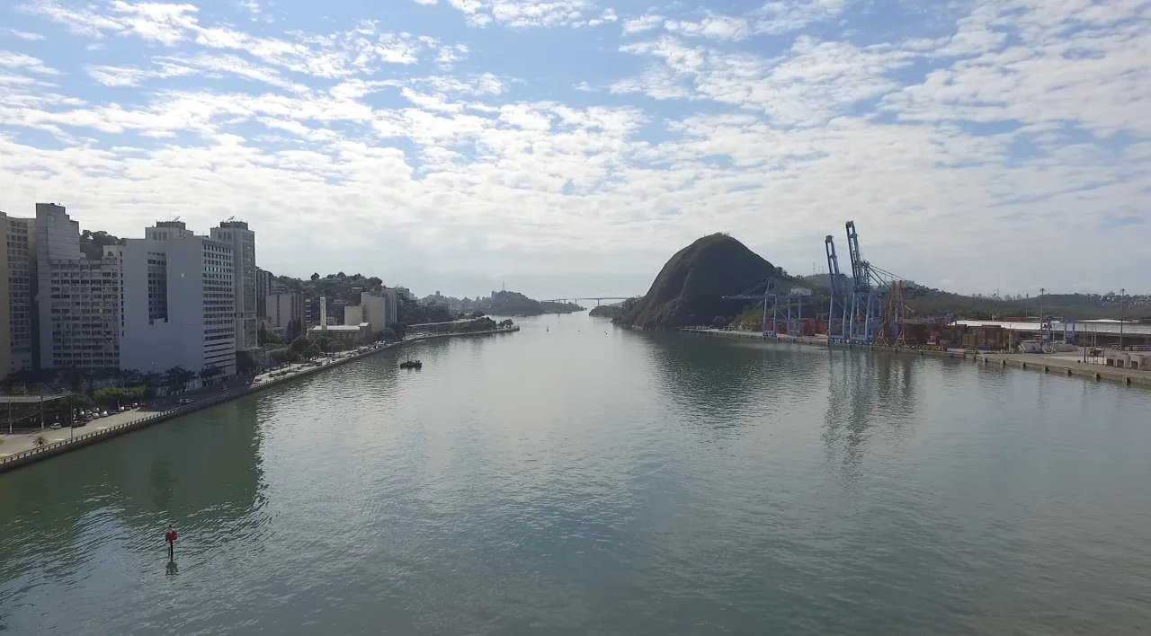 Após atrasos e aumentos nos custos, obras no Porto de Vitória estão perto de serem concluídas