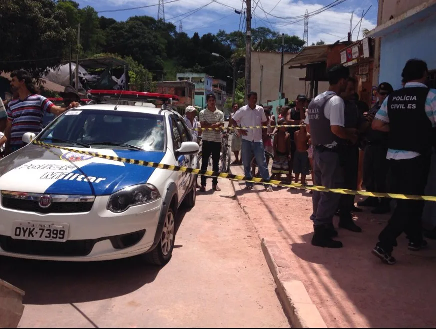 Jovem é morto após ser atingido com sete disparos nas costas na Serra