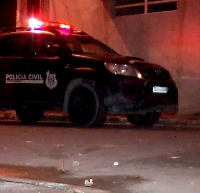 Homem é assassinado em frente ao portão de casa em Vila Velha