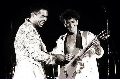 Caetano Veloso e Gilberto Gil preparam show, segundo jornal