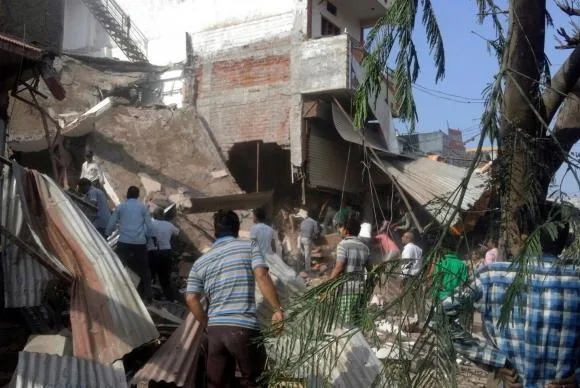 Explosão de gás mata mais de 70 na Índia