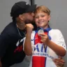 Filho de Neymar Jr. celebra aniversário de nove anos usando medalha de vice-campeão do jogador na Champions