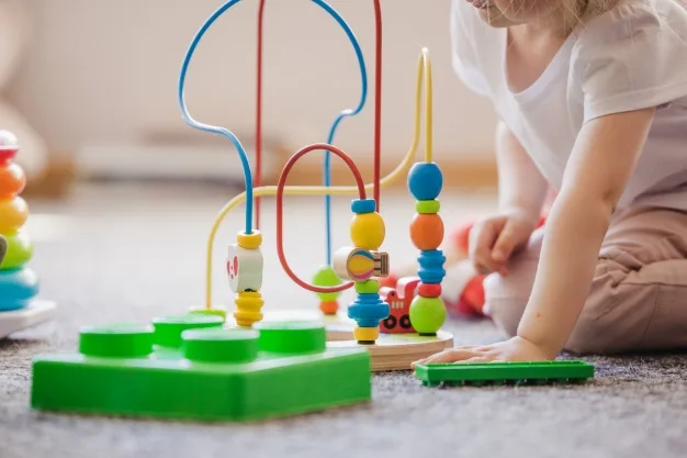 Inscrições para professor e auxiliar de creche na Serra terminam nesta quarta-feira