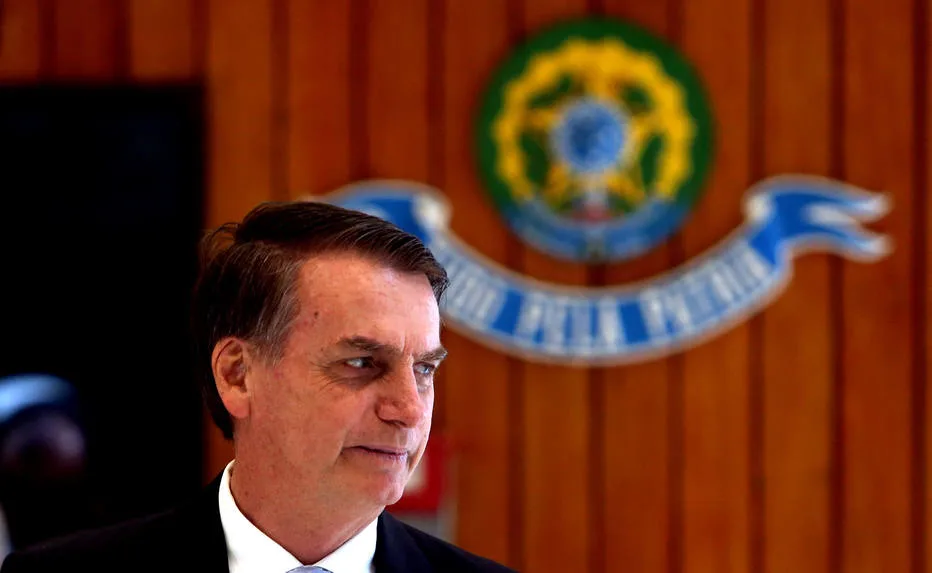 BRASILIA – 22/11/2018 – POLITICA -O presidente elieto Jair Bolsonaro e o futuro ministro da defesa general Fernando Azevedo e Silva se reunem com os comandantes da Marinha Almirante Ilques Barbosa Junior , do Exercito( gal . Edson Leal Pujol e da Forca Aerea( tenente-brigadeiro do ar Antonio Carlos Moretti Bermudez ), no ministerio da […]