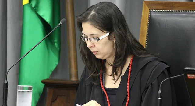 'Debate atropelado sobre teto pode levar País a feudalismo fiscal', afirma procuradora