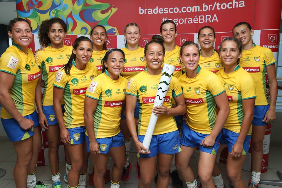 Seleção Brasileira comemora o nono lugar no rúgbi feminino