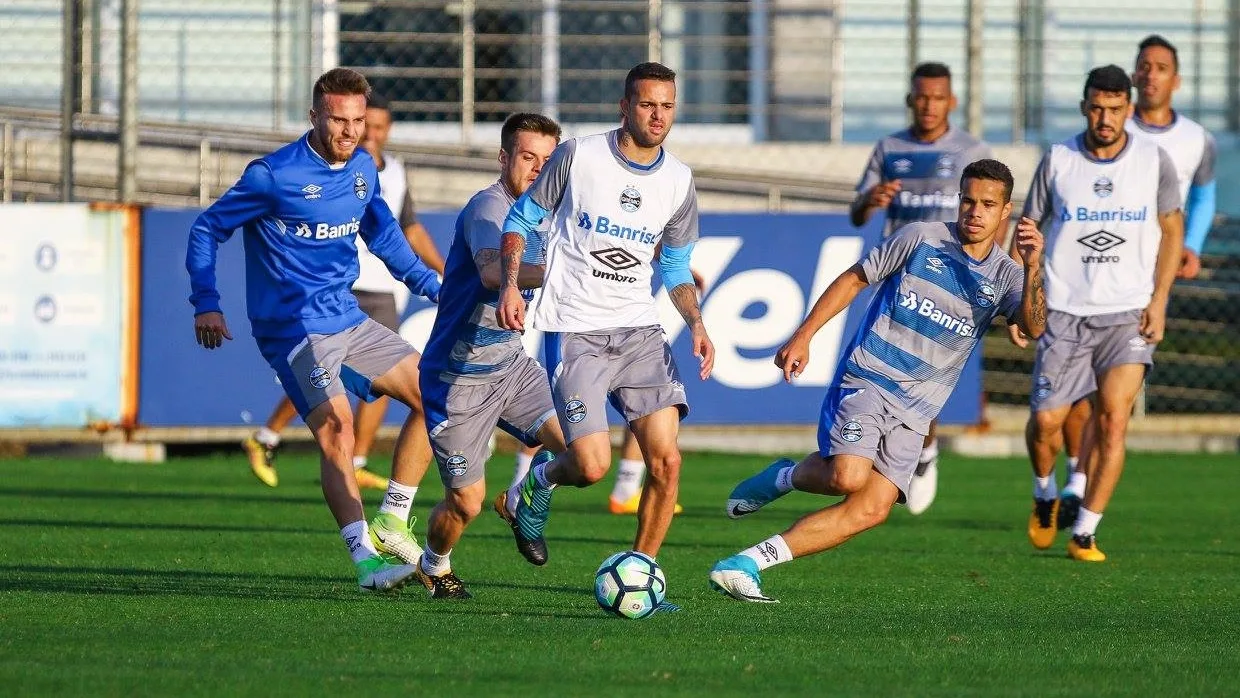 Grêmio e Cruzeiro visam 'garantir' vantagem na 1ª semifinal da Copa do Brasil