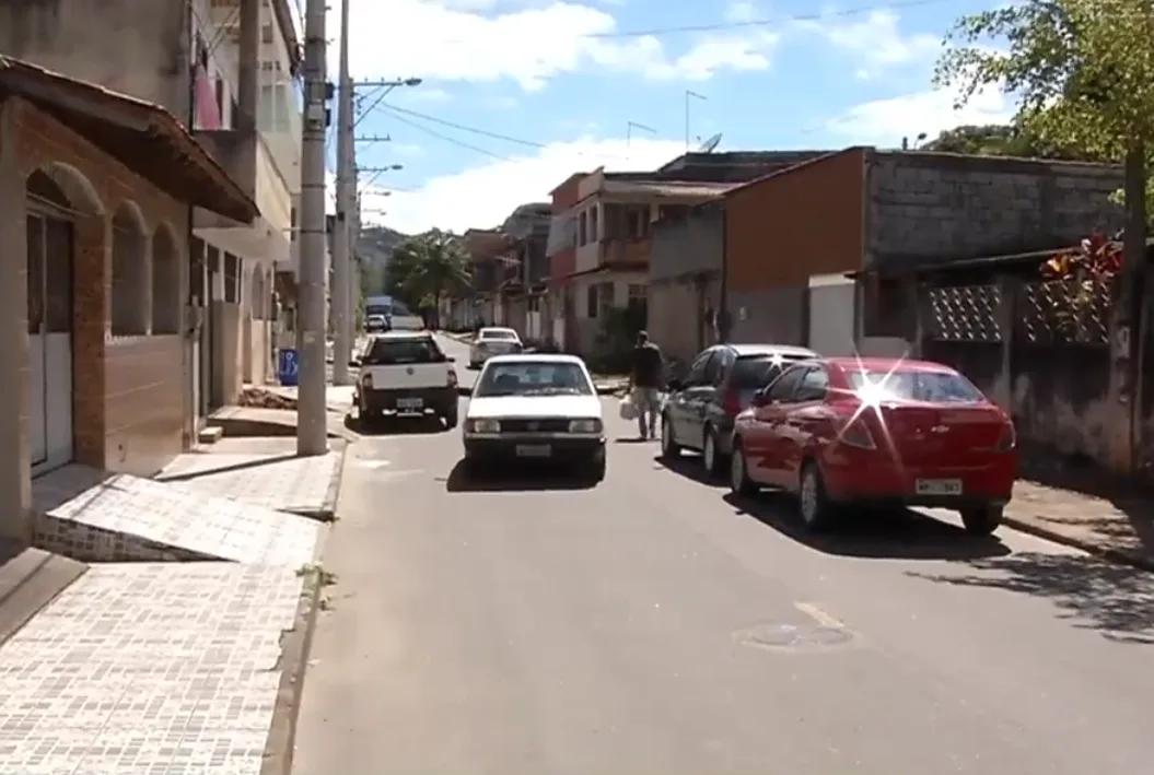 Adolescente que vendida drogas em bar é apreendido; dono do estabelecimento foi preso