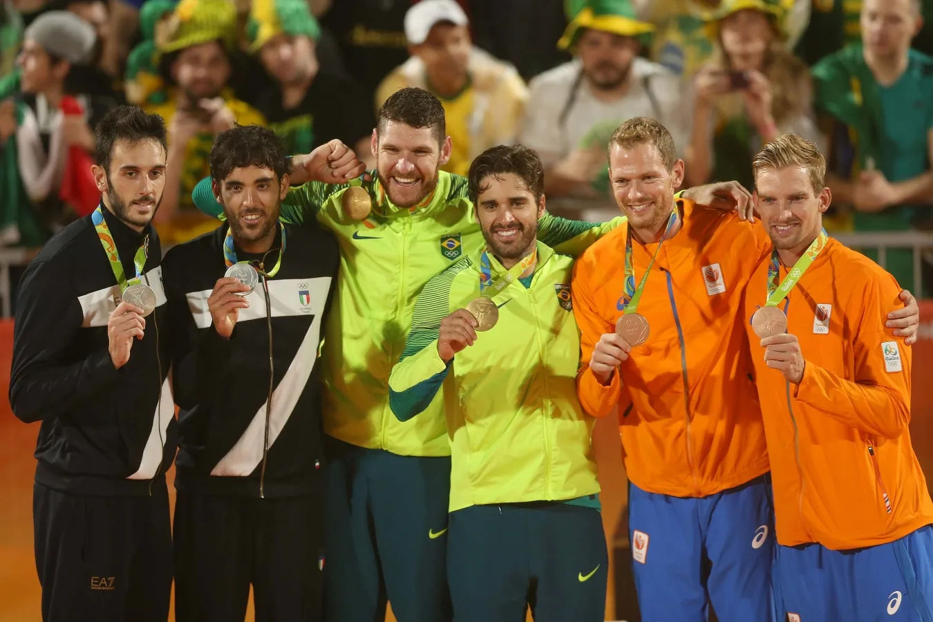 Italianos admitem superioridade de Alison e Bruno Schmidt e celebram prata no Rio