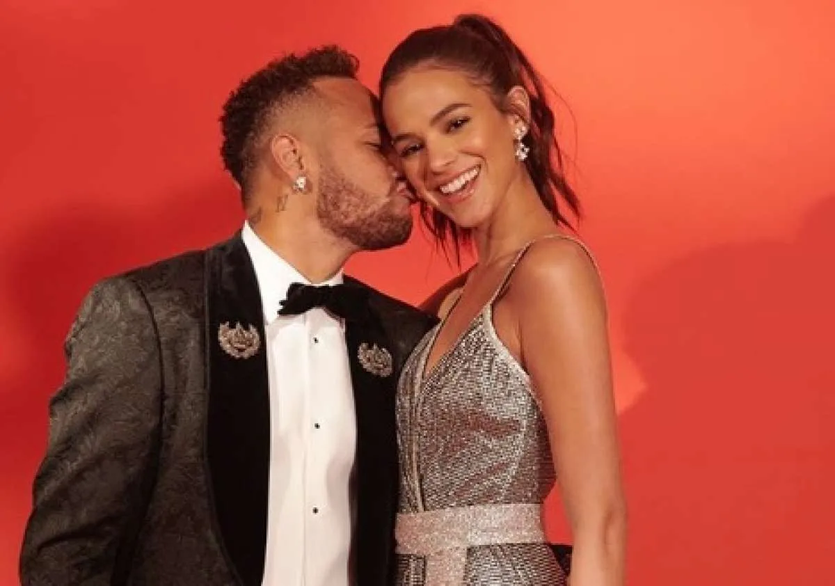 Neymar Jr. usa meme para falar sobre sua solteirice fãs apontam indireta para Bruna Marquezine