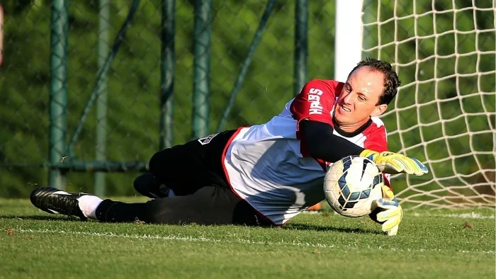 Rogério Ceni reconhece "pavio curto" de Luis Fabiano