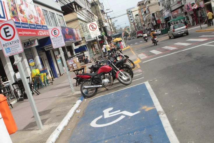 Estacionamento rotativo em Cariacica começará a funcionar ainda em janeiro