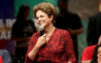 Dilma Rousseff assumirá cargo em conselho de entidade acadêmica ligada ao PT