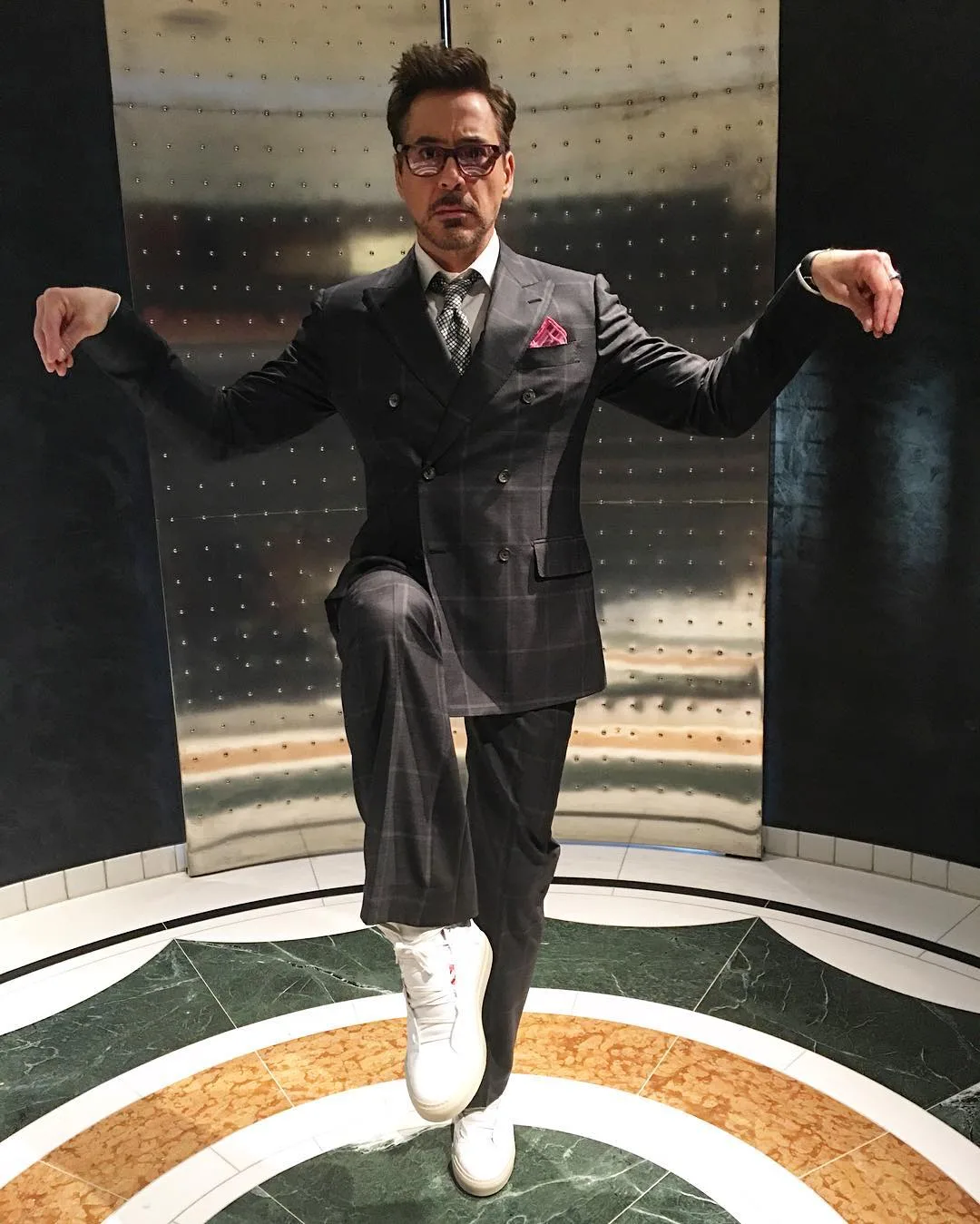 Robert Downey Jr. pode voltar à televisão para viver famoso detetive