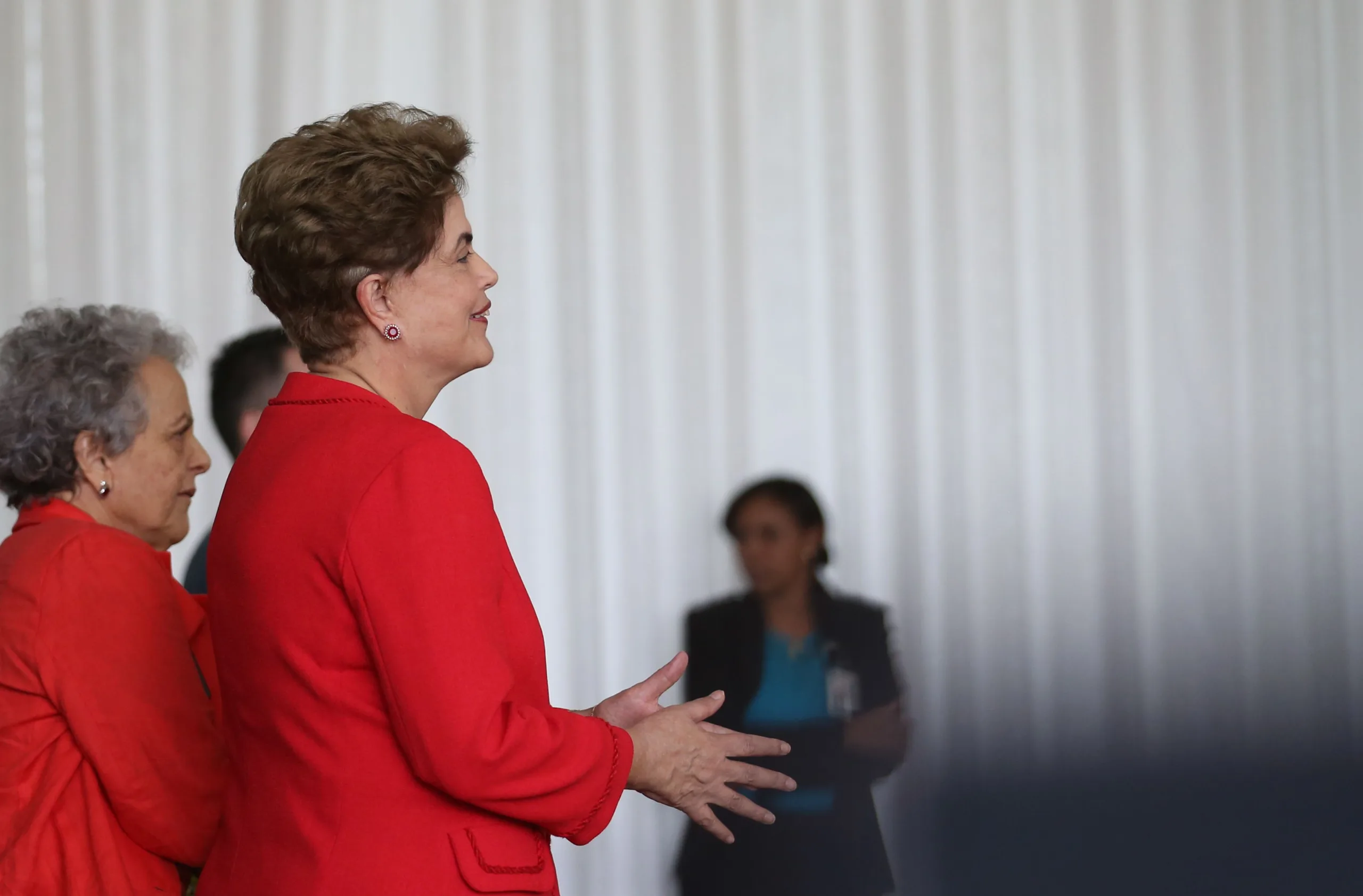 Brasília – Após o impeachment, a ex-presidenta Dilma Rousseff faz pronunciamento no Palácio da Alvorada. Ela disse ter sofrido o segundo golpe de Estado em sua vida (José Cruz/Agência Brasil)