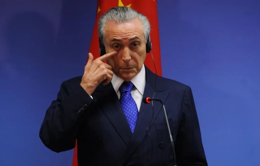 Movimentos sociais assinam pedido de impeachment de Michel Temer