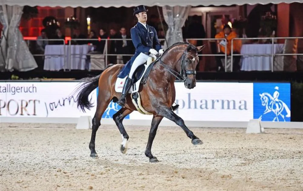 Equipe alemã de adestramento fatura o ouro no hipismo no Rio