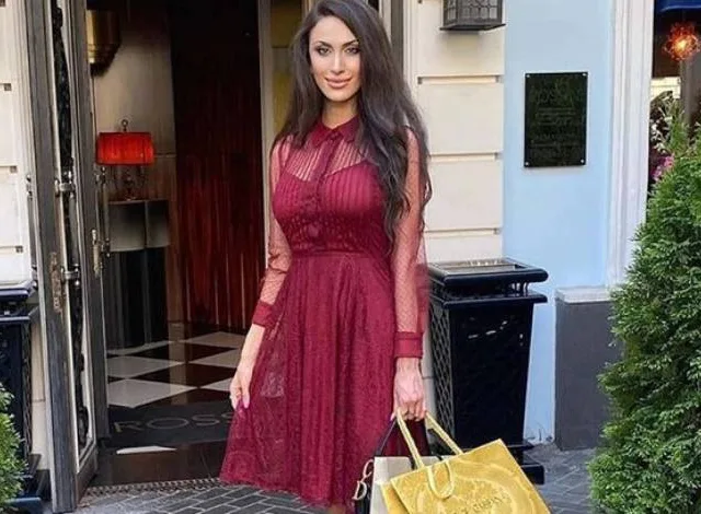 Sexóloga famosa é encontrada morta e nua dentro de hotel cinco estrelas