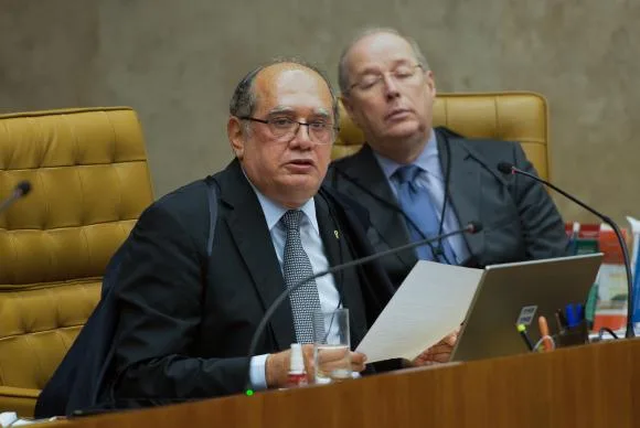 Gilmar Mendes vota a favor do financiamento privado de campanhas