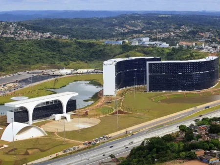 Belo Horizonte_MG, 20 de fevereiro de 2010. Imagens aereas do novo Centro Administrativo do Estado de Minas Gerais. Foto: Bruno Magalhaes / Nitro