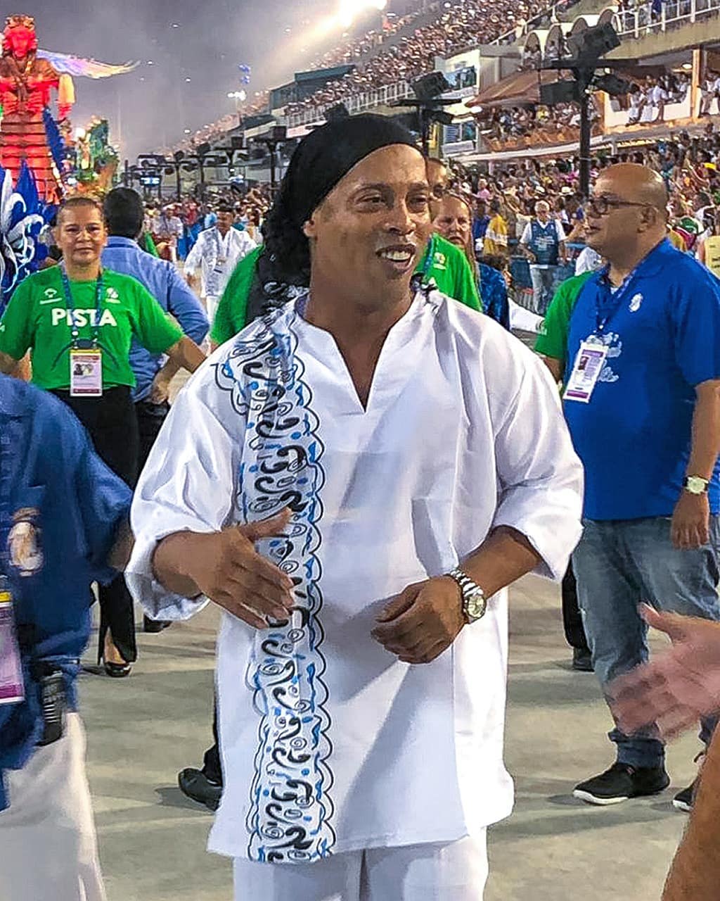 STJ nega recurso e Ronaldinho Gaúcho segue sem poder deixar o Brasil