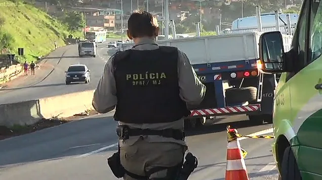 Homem morre atropelado na Rodovia do Contorno, em Cariacica