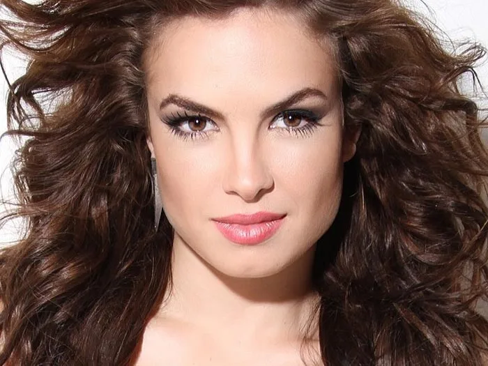 De casa nova: ex- Rebelde, Lua Blanco faz teste para novela das 23h