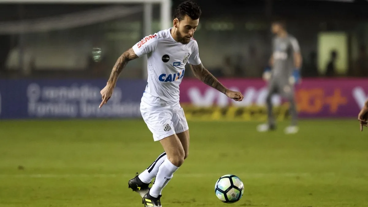 Levir admite 'inoperância ofensiva' contra o Grêmio, mas exalta empate do Santos