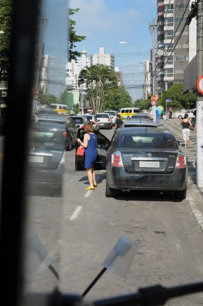 Estacionamento na Rua Aleixo Neto na Praia do Canto