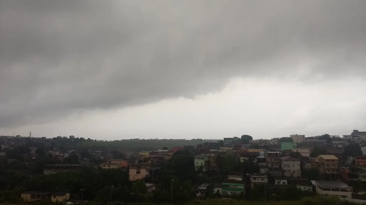 Novo alerta de chuvas com perigo potencial é emitido para todo o ES