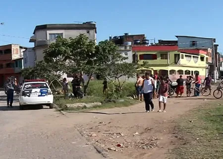 Jovem é algemado e assassinado com mais de 20 tiros em Vila Velha