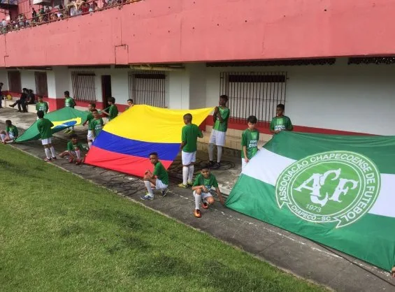 Com transmissão liberada pela CBF, amistoso ajudará vítimas da Chapecoense