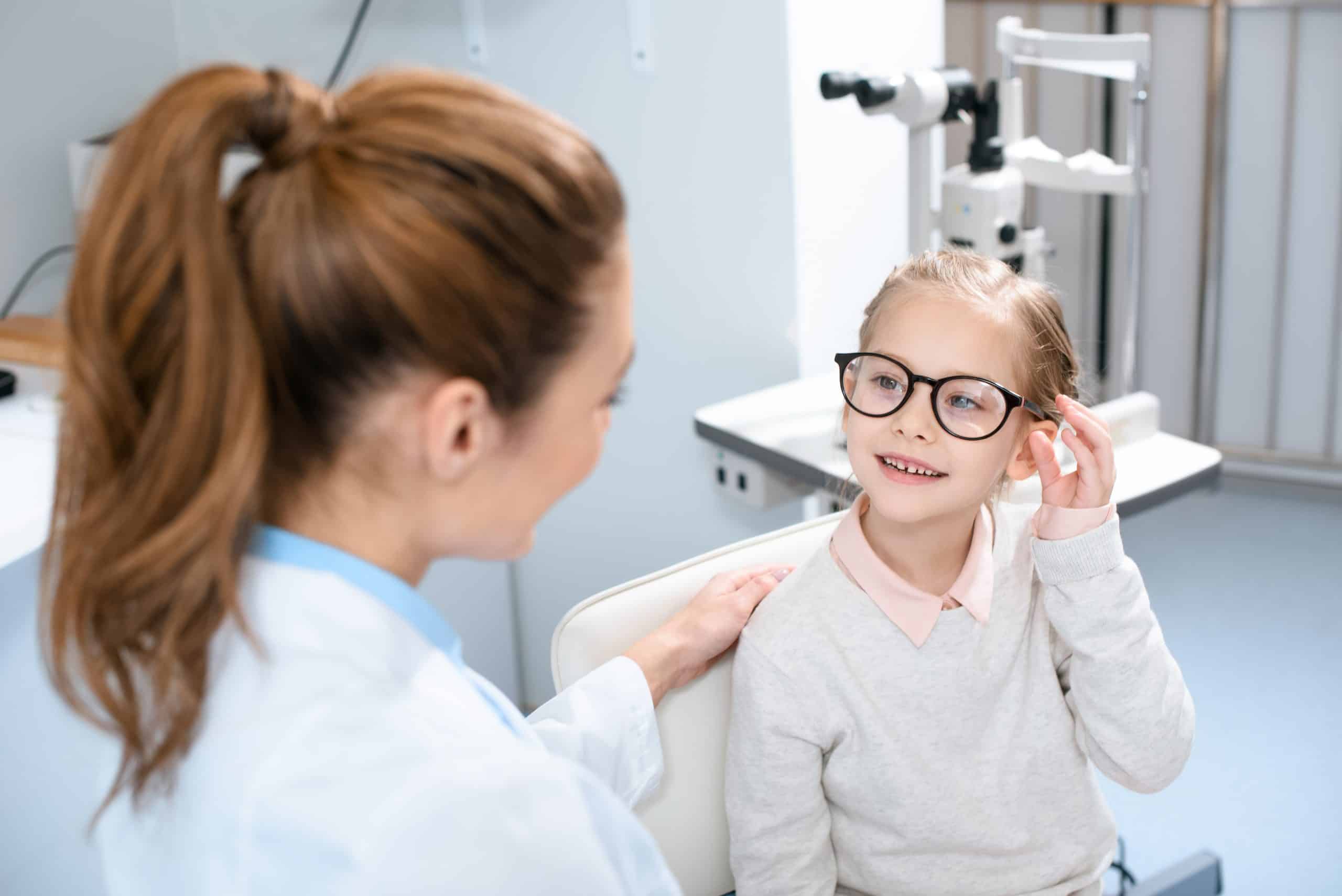 4 dicas para os pais prestarem atenção na saúde ocular infantil