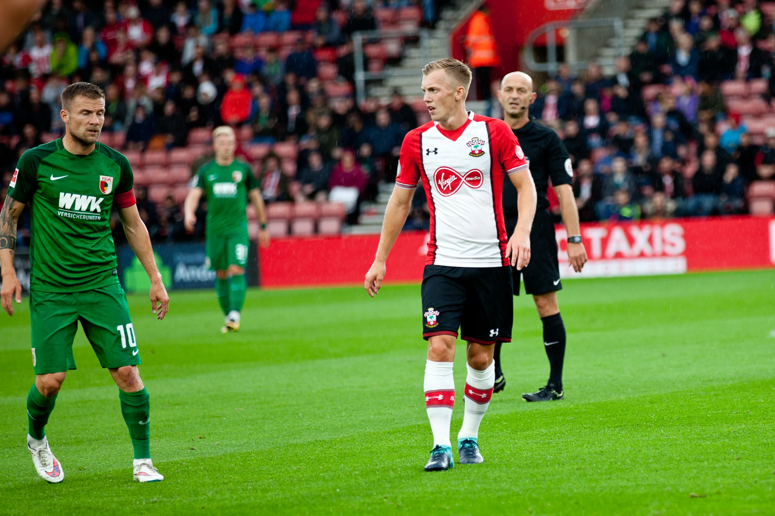 Southampton é o primeiro clube do Campeonato Inglês a anunciar redução salarial