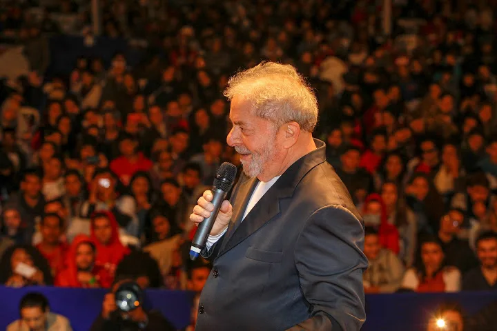 Lula diz, em depoimento, que Delcídio 'mentiu'