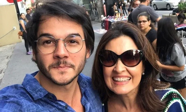 Fátima Bernardes faz declaração divertida para Túlio Gadêlha