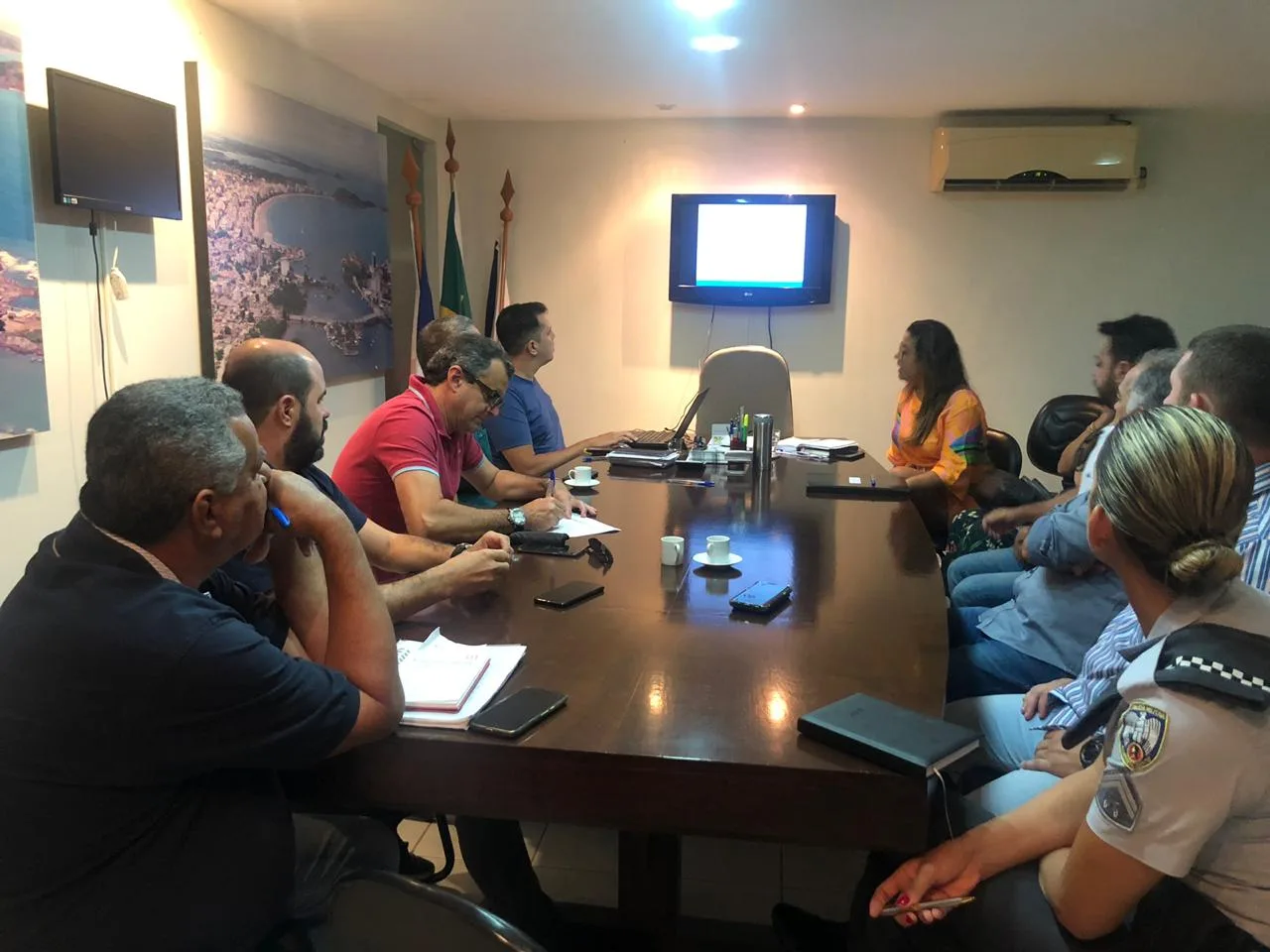 Encontro debate sobre o ordenamento de Guarapari no Carnaval 2019