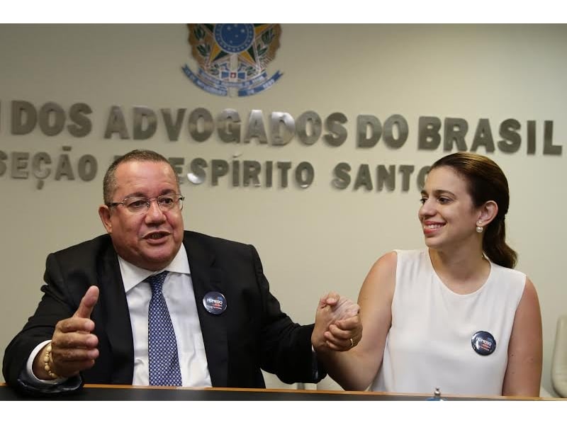 Homero é reeleito na OAB-ES com maioria dos advogados insatisfeita