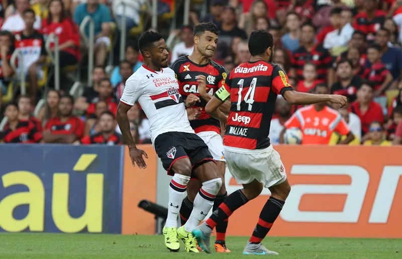 Flamengo pega São Paulo para superar vexame e seguir vivo por título brasileiro