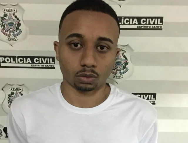 Suspeito de homicídio é detido no aeroporto de Vitória