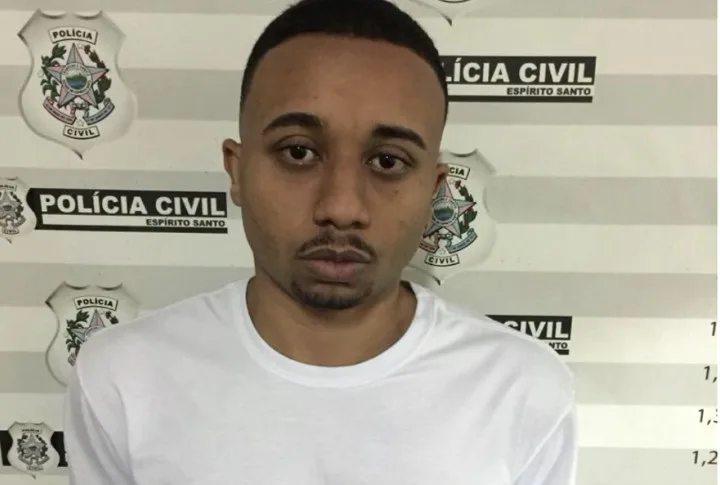 Suspeito de homicídio é detido no aeroporto de Vitória