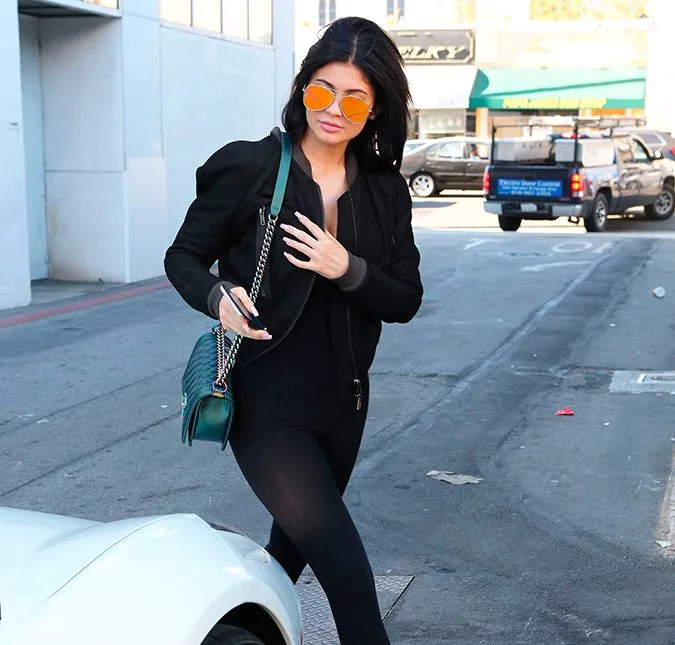 Kylie Jenner recria o nude de Kim Kardashian