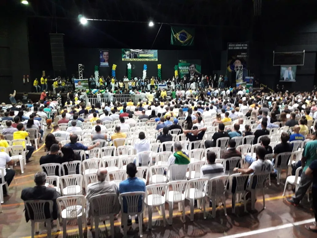 Bolsonaro cancela agenda da tarde no Espírito Santo e volta no domingo