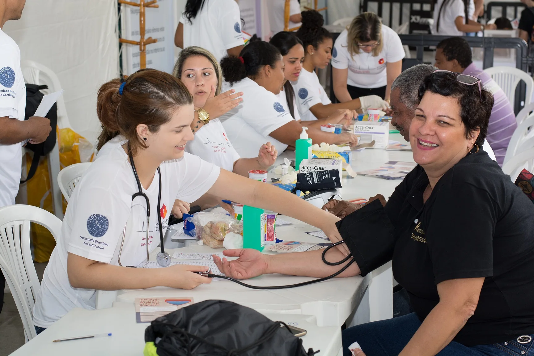 Serviços gratuitos para cuidar da saúde serão oferecidos neste sábado em Camburi